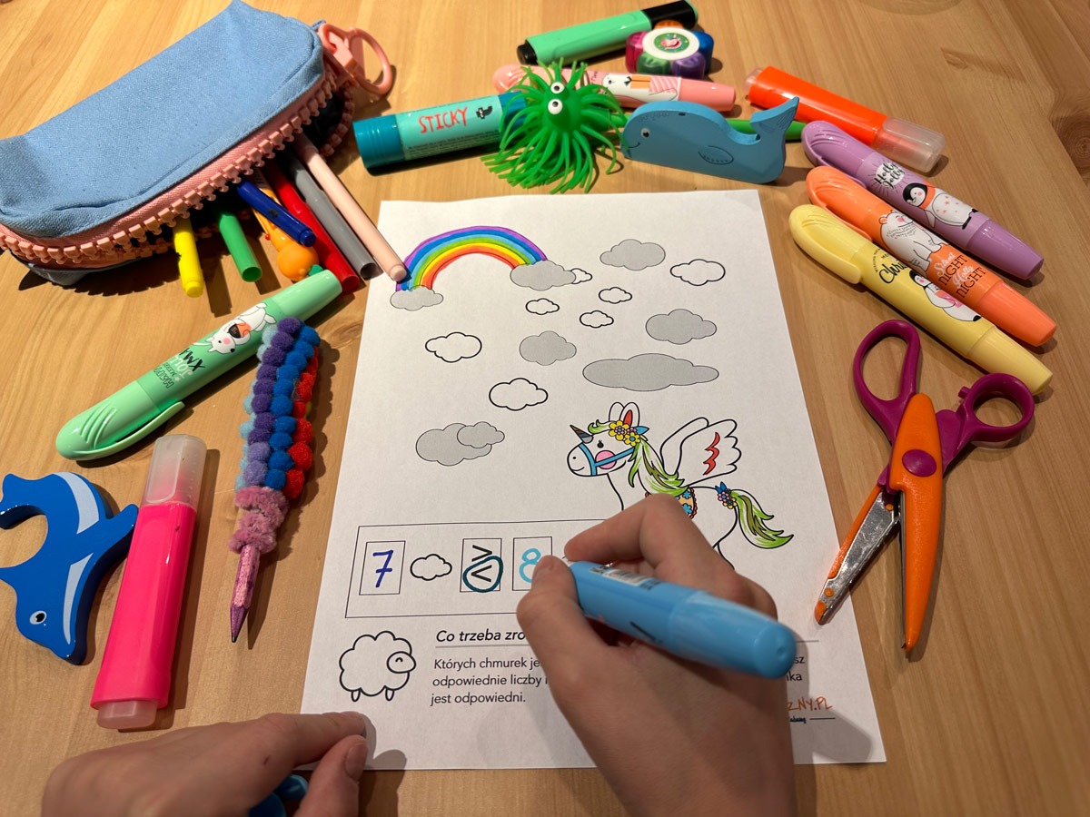 10 Kart Pracy Mniej - Więcej matematyka-wiecej-mniej