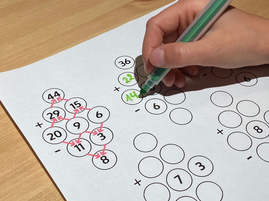 13 Kart Pracy - "Logika - 50 zadań" - wiek 9 – 12 lat 13-kart-pracy-logika-50-zadan-wiek-9-12-lat-dydaktyczny.pl-3