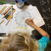 9 Unikalnych kolorowanek „Wesołe miasteczko” Karty Pracy Kolorowanki dydaktyczny