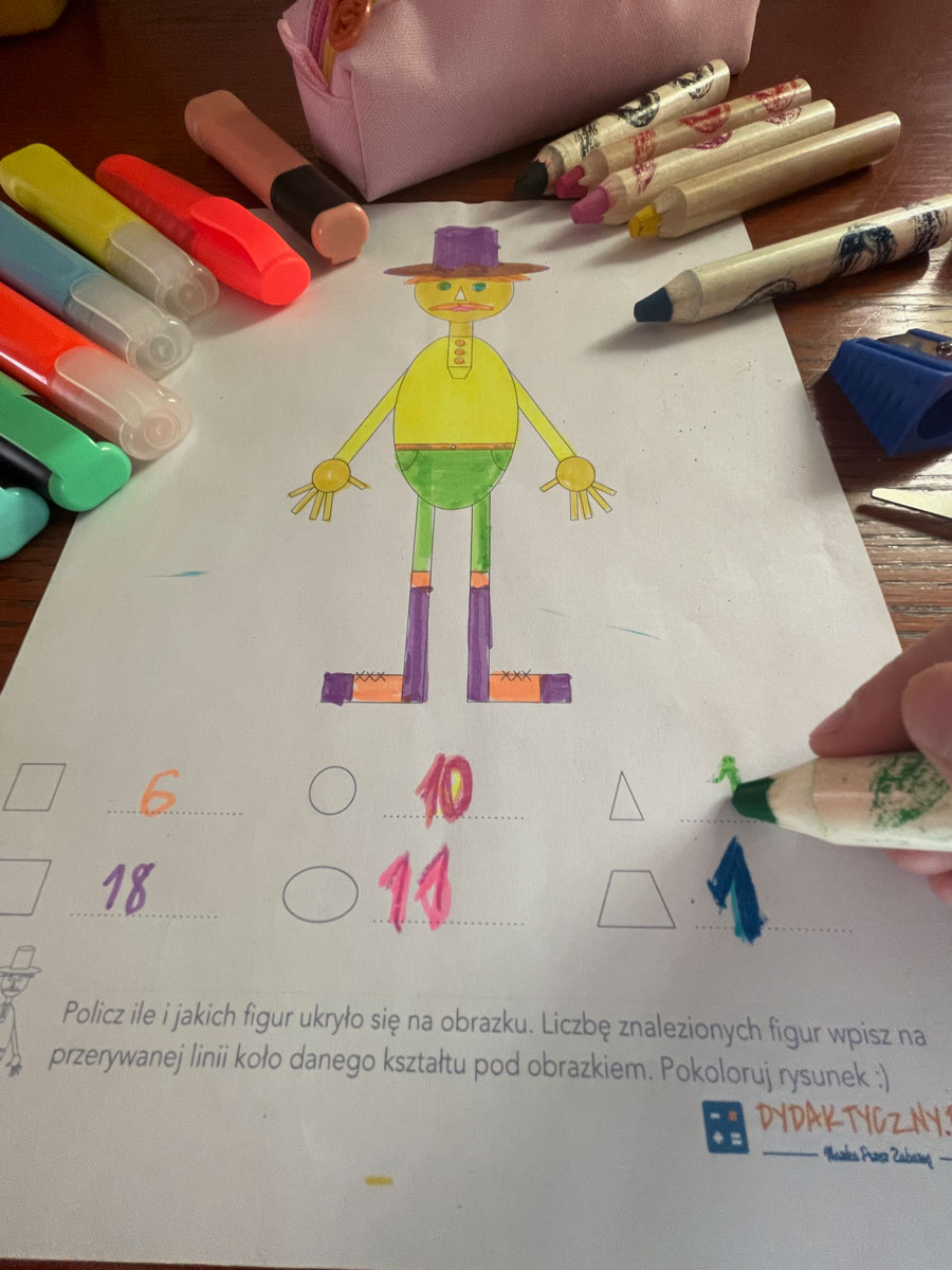 11 Kart Pracy - Kształty IMG