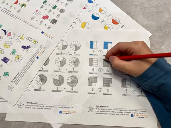 14 Karty Pracy – Ułamki zwykłe 70 zadań + Gra: Domino Ułamkowe! Ulamki Karty Pracy dydaktyczny