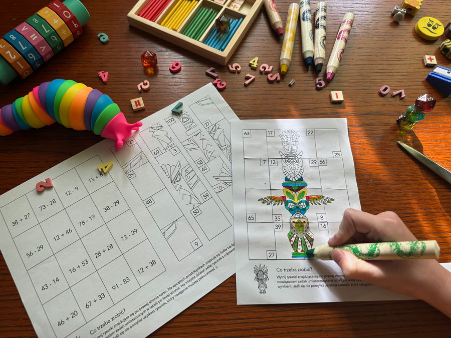 15 Kart Pracy - Puzzle matematyczne - dodawanie i odejmowanie do 100 Puzzle matematyczne – dodawanie i odejmowanie