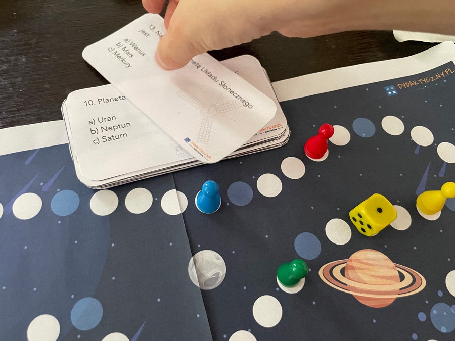 90 Kart „Quiz Układ Słoneczny” + Kosmiczna Gra Planszowa + 8 Infokart Kart Uklad Sloneczny dydaktyczny