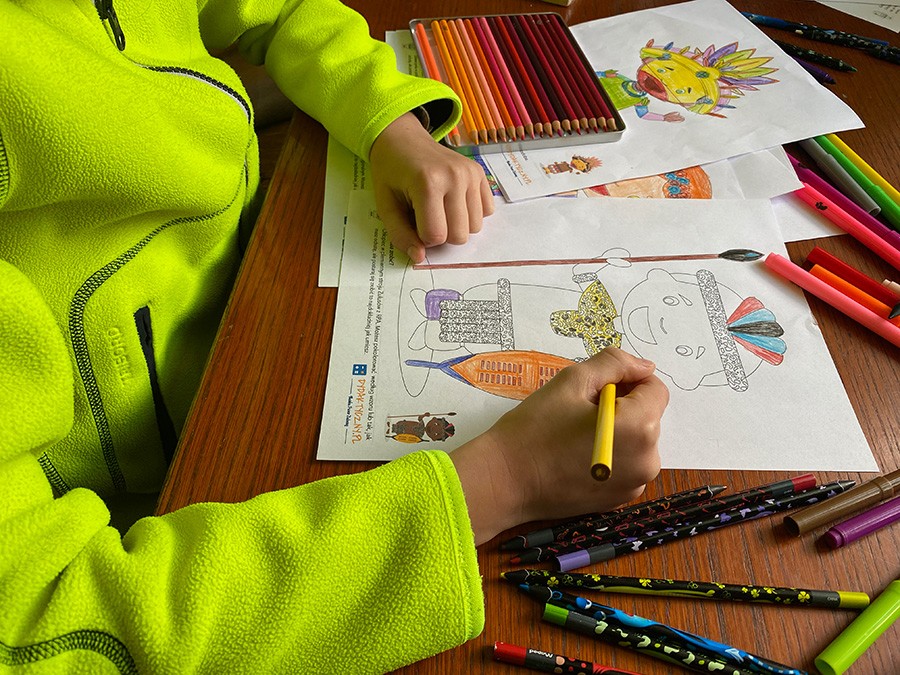 Dzieci Świata – niezwykłe kolorowanki Dzieci Swiata dydaktyczny