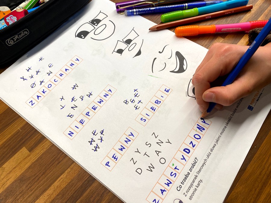 14 Kart Pracy - Uczucia i emocje - książeczka do sklejenia 14-kart-pracy-uczucia-i-emocje-ksiazeczka-do-sklejenia-dydaktyczny.pl-6