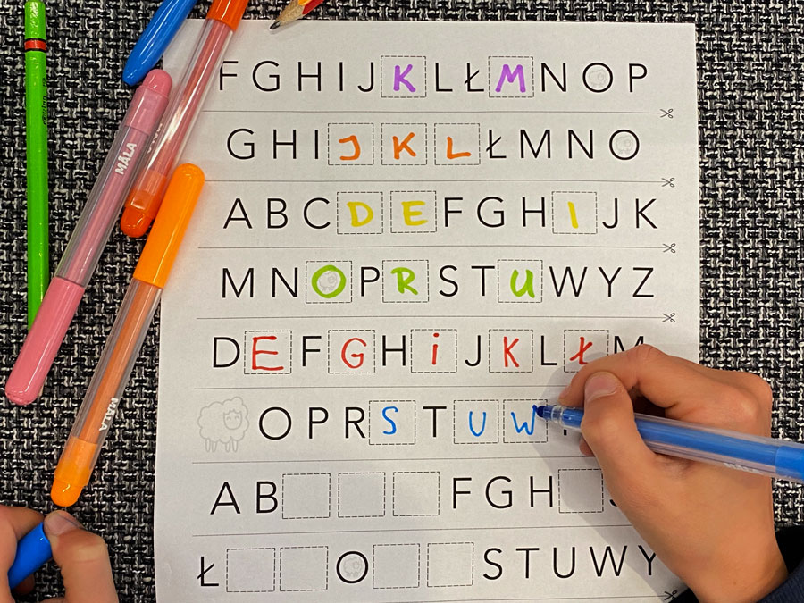 15 Kart Pracy - Kolejność liter w alfabecie + 3 Fantastyczne gry! 15-kart-pracy-kolejnosc-liter-w-alfabecie-fantastyczne-gry-dydaktyczny.pl-3