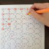 18 Kart Pracy - Ogromny zestaw krzyżówek i diagramów - mnożenie i dzielenie do 100 [plus karty odpowiedzi] dydaktyczny