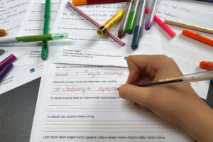 Czy karty pracy pomagają rozwijać umiejętności czytelnicze? dydaktyczny