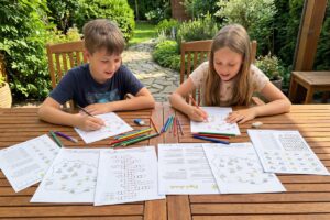 Jak karty pracy pomagają dzieciom zrozumieć pory roku i cykl przyrody? dydaktyczny-b-48